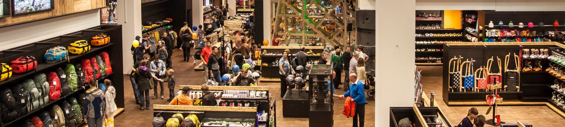 Transa Backpacking AG – Netzwerk, WLAN und VoIP Telefonie Lösung Featured Image